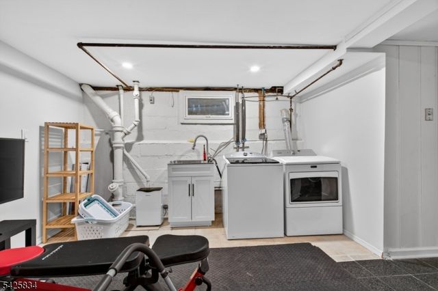 15 Greenwood Ave, West Orange Twp., NJ 07052