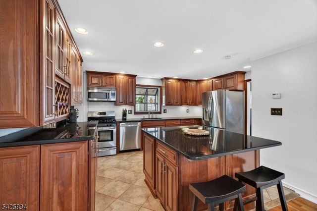 15 Greenwood Ave, West Orange Twp., NJ 07052