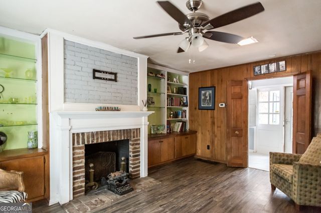 1601 Oconee Road, Waycross, GA 31501