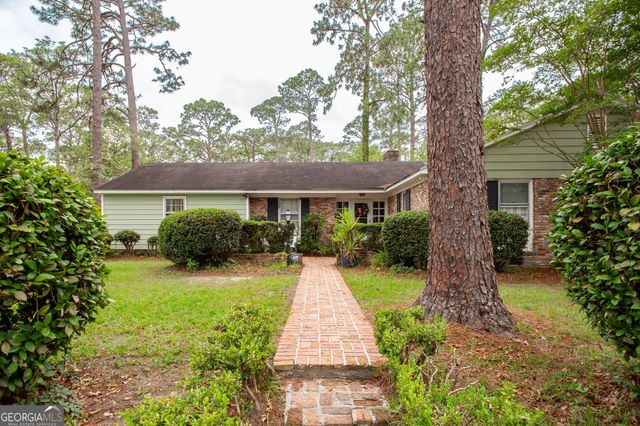1601 Oconee Road, Waycross, GA 31501