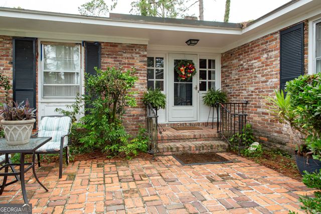 1601 Oconee Road, Waycross, GA 31501