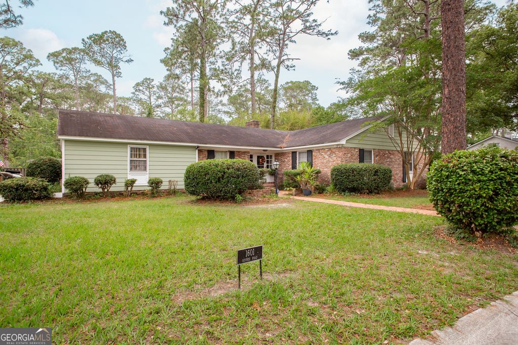 1601 Oconee Road, Waycross, GA 31501