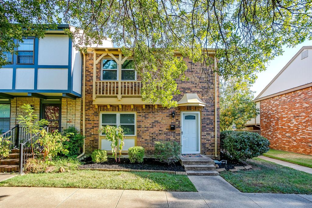 356 Westview Terrace, Arlington, TX 76013 — exterior