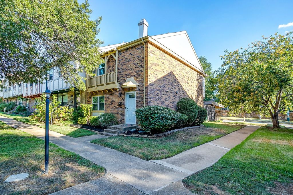 356 Westview Terrace, Arlington, TX 76013 — photo 3