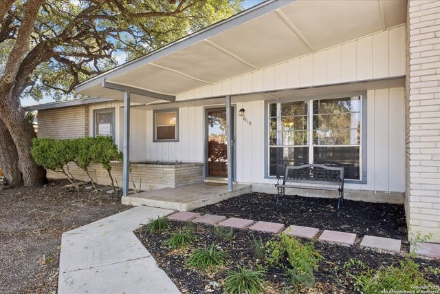 6110 War Bonnet, San Antonio, TX 78238