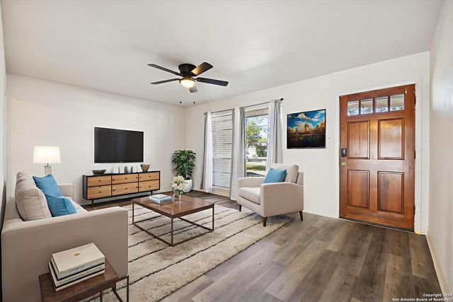 6110 War Bonnet, San Antonio, TX 78238