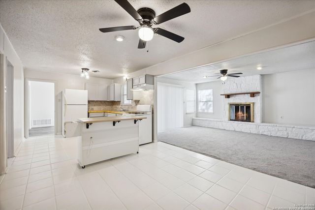 6110 War Bonnet, San Antonio, TX 78238