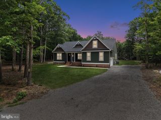 184 ANNA COVES CT, Mineral, VA 23117