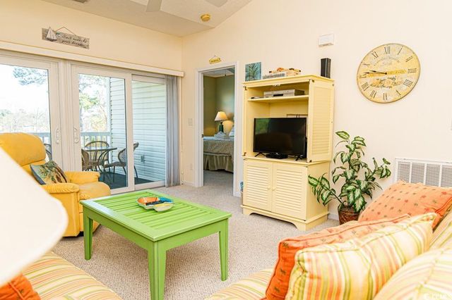 601 Hillside Dr N Apt 4032, North Myrtle Beach, SC 29582