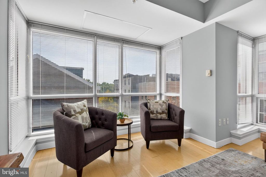 1034-00 SPRUCE ST #501, PHILADELPHIA, PA 19107 — photo 3