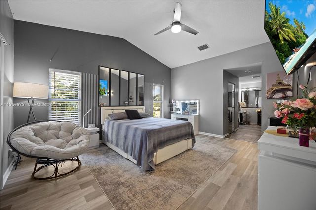 12629 N 75th Ln N, Unincorporated Palm Beach County, FL 33412