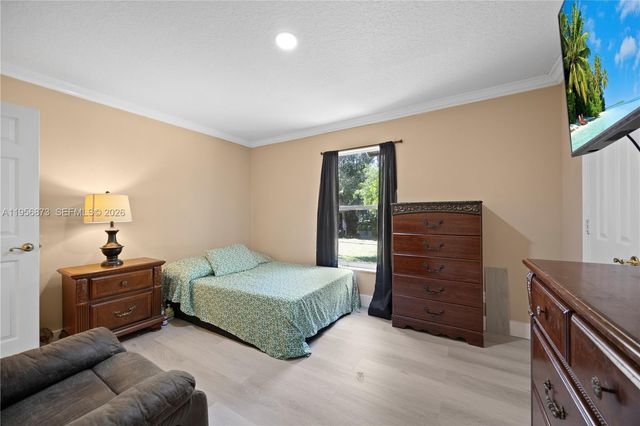 12629 N 75th Ln N, Unincorporated Palm Beach County, FL 33412