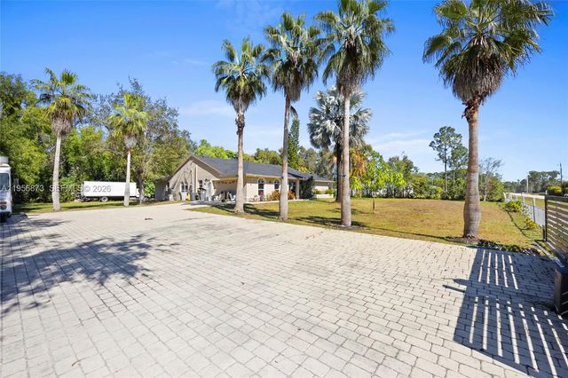 12629 N 75th Ln N, Unincorporated Palm Beach County, FL 33412