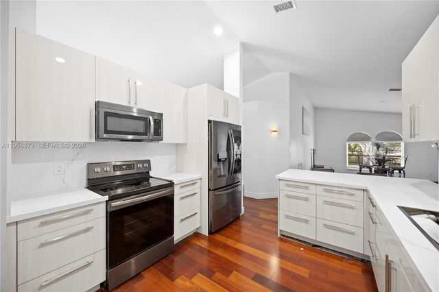 12629 N 75th Ln N, Unincorporated Palm Beach County, FL 33412