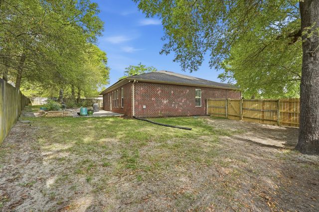 119 Trailwood Lane, Crestview, FL 32539