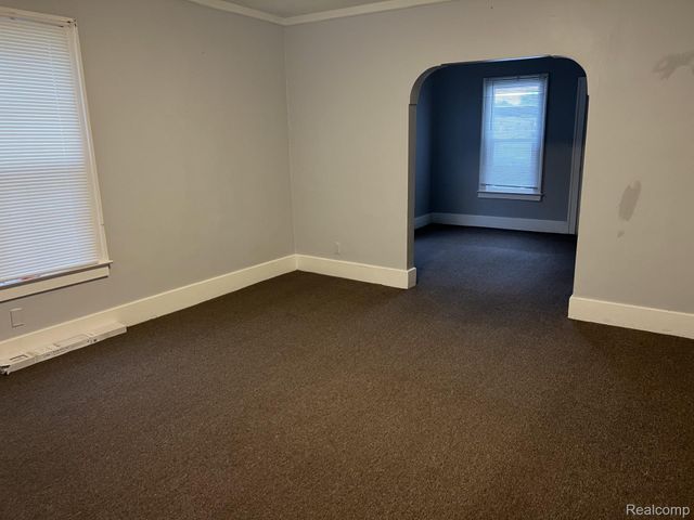 5503 CALHOUN Street, Dearborn, MI 48126
