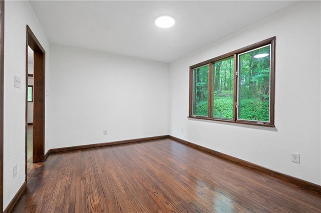 1156 Cole Rd, Kiskiminetas Twp, PA 15613