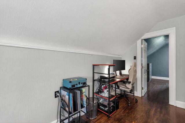 904 Clayton Court, Bellevue, KY 41073