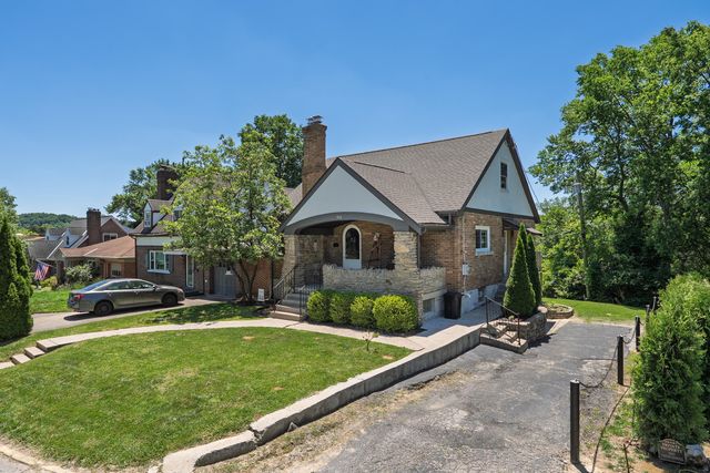 904 Clayton Court, Bellevue, KY 41073