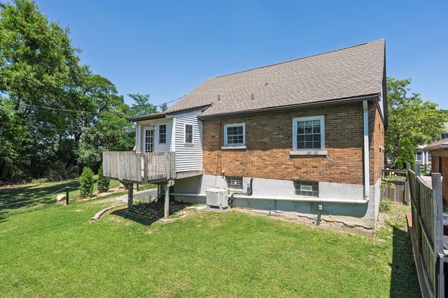 904 Clayton Court, Bellevue, KY 41073