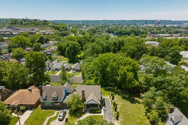 904 Clayton Court, Bellevue, KY 41073