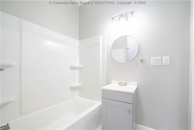 512 Maxwell Street, Charleston, WV 25311