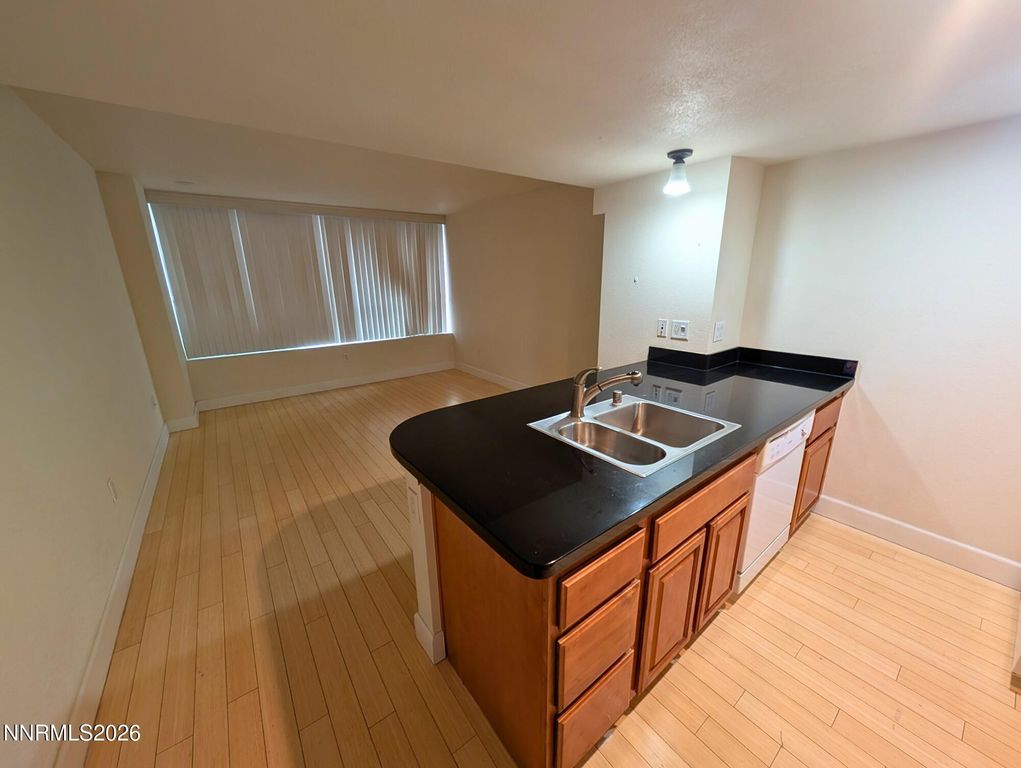 Image 3 of property listing at 450 N Arlington Avenue UNIT 502, Reno, NV 89503