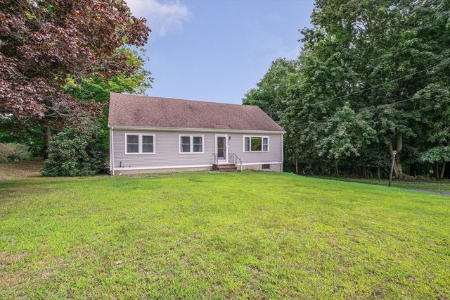 129 Forest St, Haverhill, MA 01832