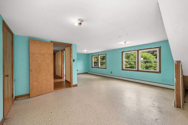 129 Forest St, Haverhill, MA 01832