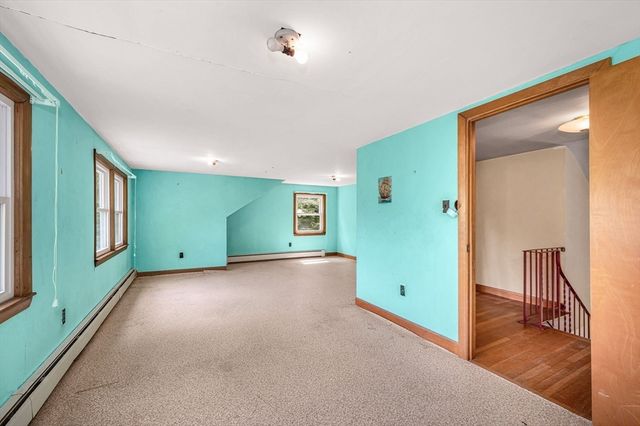 129 Forest St, Haverhill, MA 01832