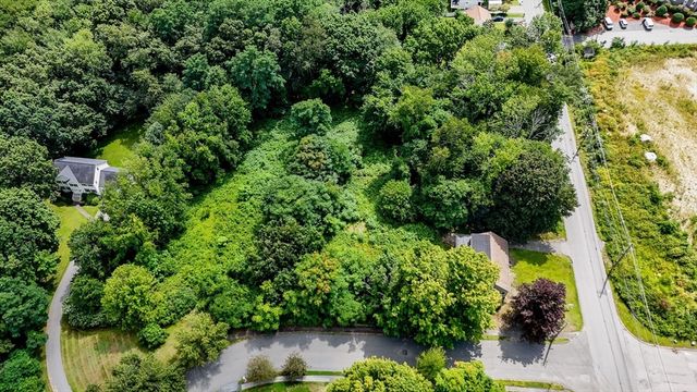 129 Forest St, Haverhill, MA 01832
