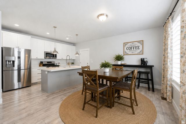 10767 S LAKE TERRACE AVE, South Jordan, UT 84009