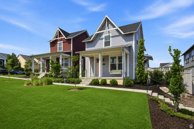 10767 S LAKE TERRACE AVE, South Jordan, UT 84009