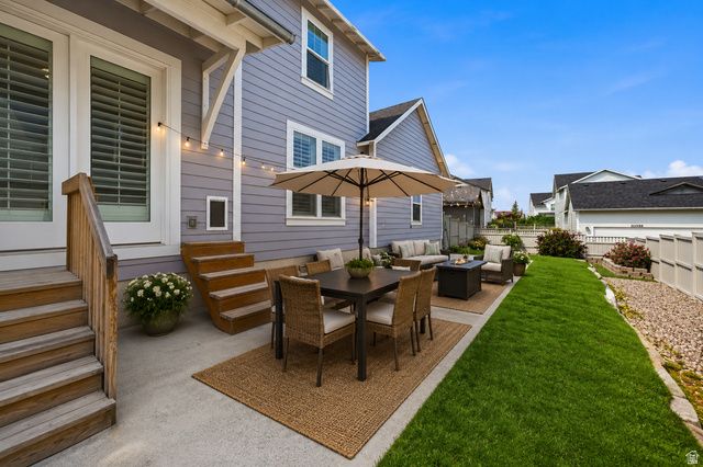 10767 S LAKE TERRACE AVE, South Jordan, UT 84009
