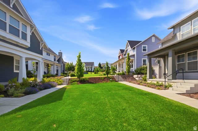 10767 S LAKE TERRACE AVE, South Jordan, UT 84009