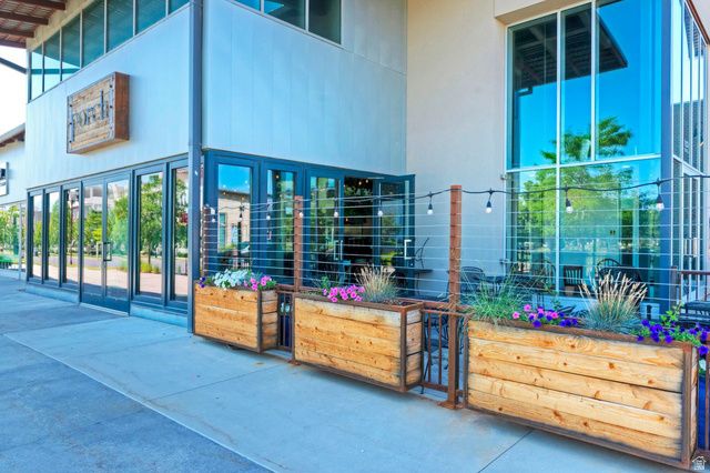 10767 S LAKE TERRACE AVE, South Jordan, UT 84009