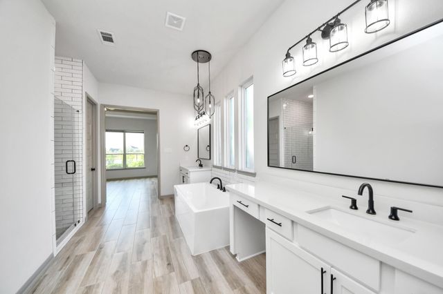 1423 Hackberry Heights Drive, Richmond, TX 77406