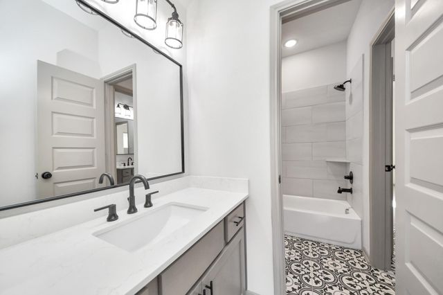 1423 Hackberry Heights Drive, Richmond, TX 77406