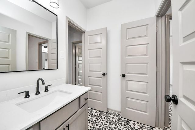 1423 Hackberry Heights Drive, Richmond, TX 77406