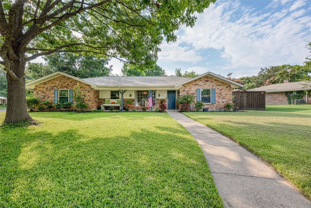 3113 Rockbrook Drive, Plano, TX 75074