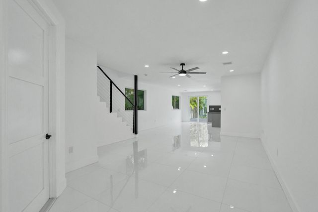 1215 W Las Olas Boulevard 1215, Fort Lauderdale, FL 33312