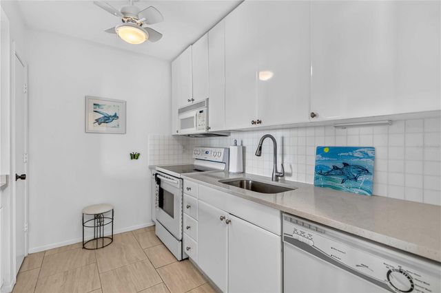 1212 BEN FRANKLIN DRIVE 1205, Sarasota, FL 34236