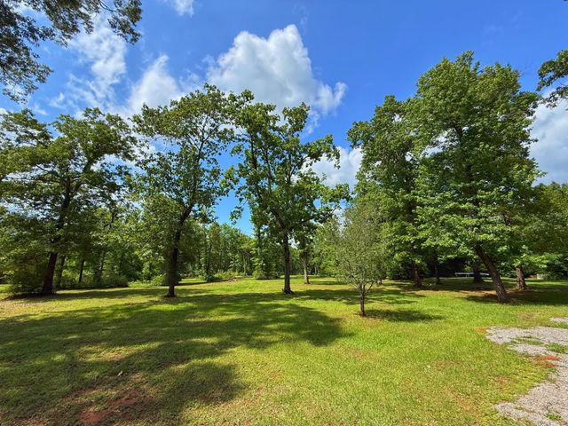 3699 Cr 114, Centerville, TX 75833