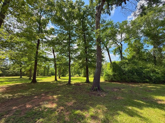 3699 Cr 114, Centerville, TX 75833