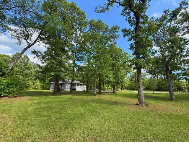 3699 Cr 114, Centerville, TX 75833