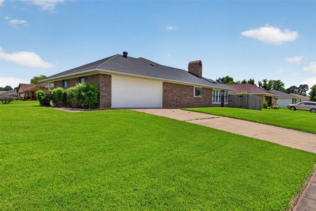6301 Kenwood Drive, Shreveport, LA 71119