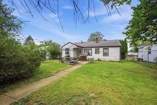 1228 Sherman Avenue, Rockford, IL 61101