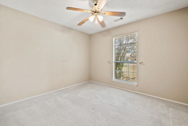 81 Meadow Ridge Loop, Maumelle, AR 72113