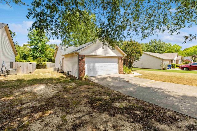 81 Meadow Ridge Loop, Maumelle, AR 72113