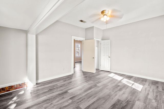 2001 E Grand Ave., Marshall, TX 75672